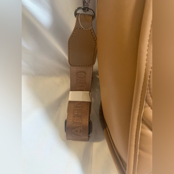 Valentino Orlandi Taupe Quilted Tote Bag w/ Matching Wristlet Wallet NWT - Picture 5 of 11